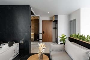 Апарт-отель Be The One Hotel. Люкс двухместный с джакузи и сауной 10