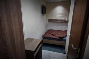 Мини-отель Бункер. Люкс двухместный с собственной ванной комнатой 2