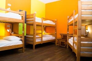 Хостел Dream Hostel Kiev. Место в общем 8-местном номере  1