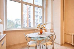 Квартира Home Hotel ул. Крещатик, 27. Апартаменты 4-местный Двухкомнатная квартира, ул. Крещатик, 27 16