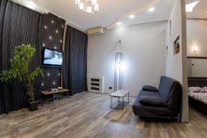 Квартира RentKiev ул. Прорезная 21. RentKiev ул. Прорезная 21 2