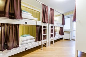 Хостел Sun City Hostel 3. Место в общем 6-местном номере  1