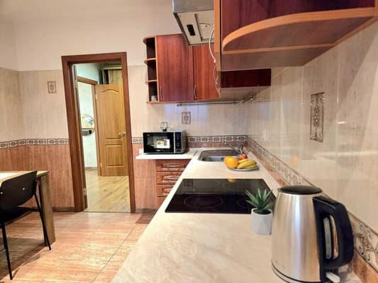 однокомнатная, ул. Левка Лукьяненко, 13А 13